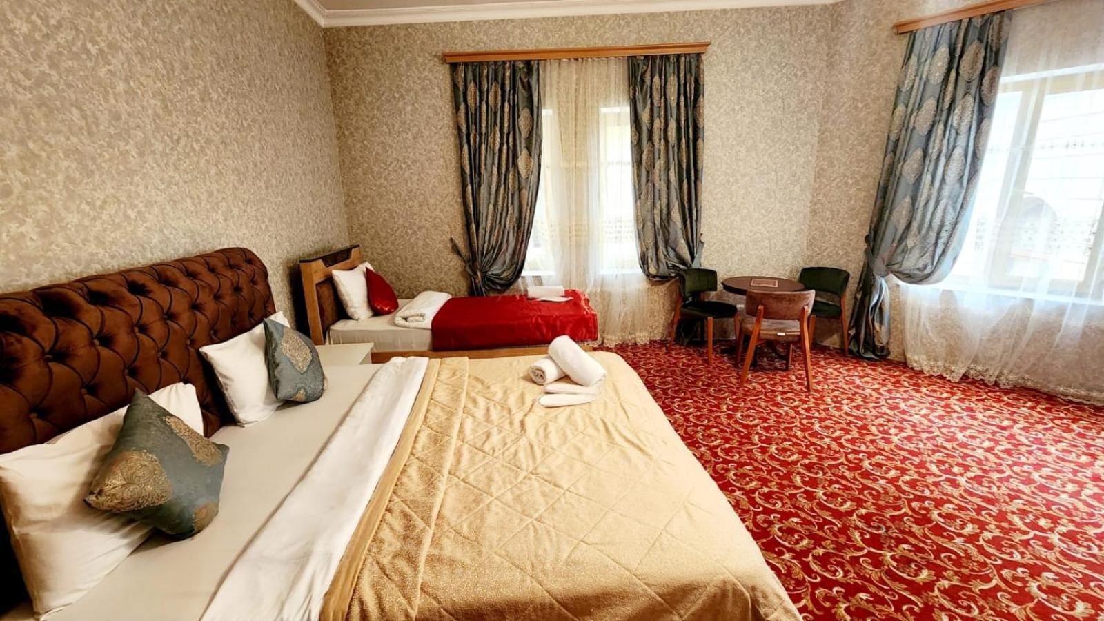 Family Soffia Hotel Old City Baku Eksteriør billede