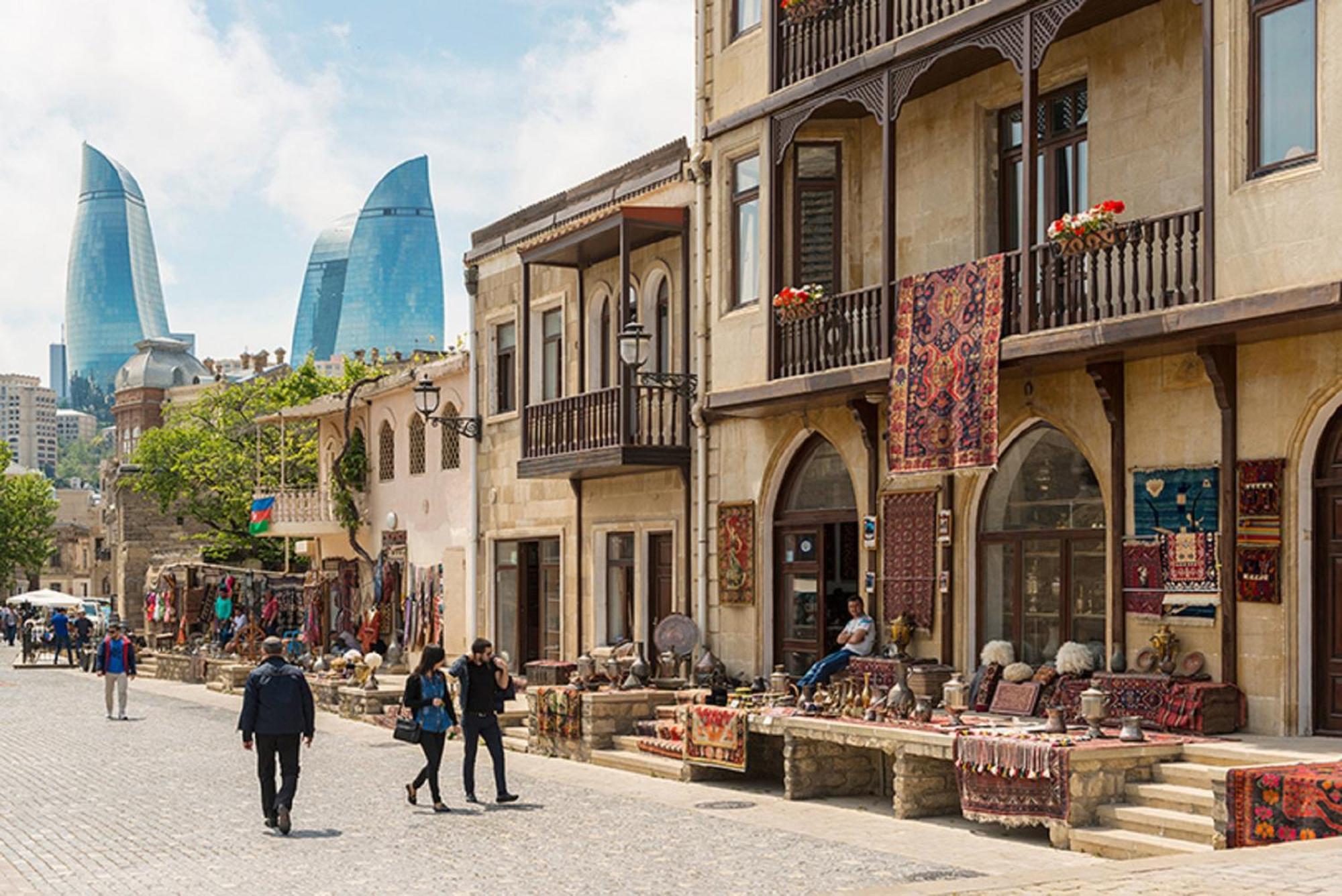 Family Soffia Hotel Old City Baku Eksteriør billede